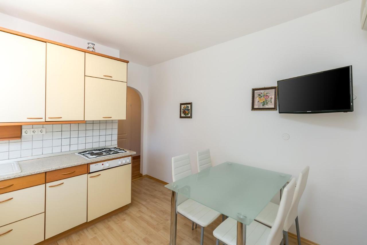 Apartamento Haus Eva Novigrad Istria Exterior foto