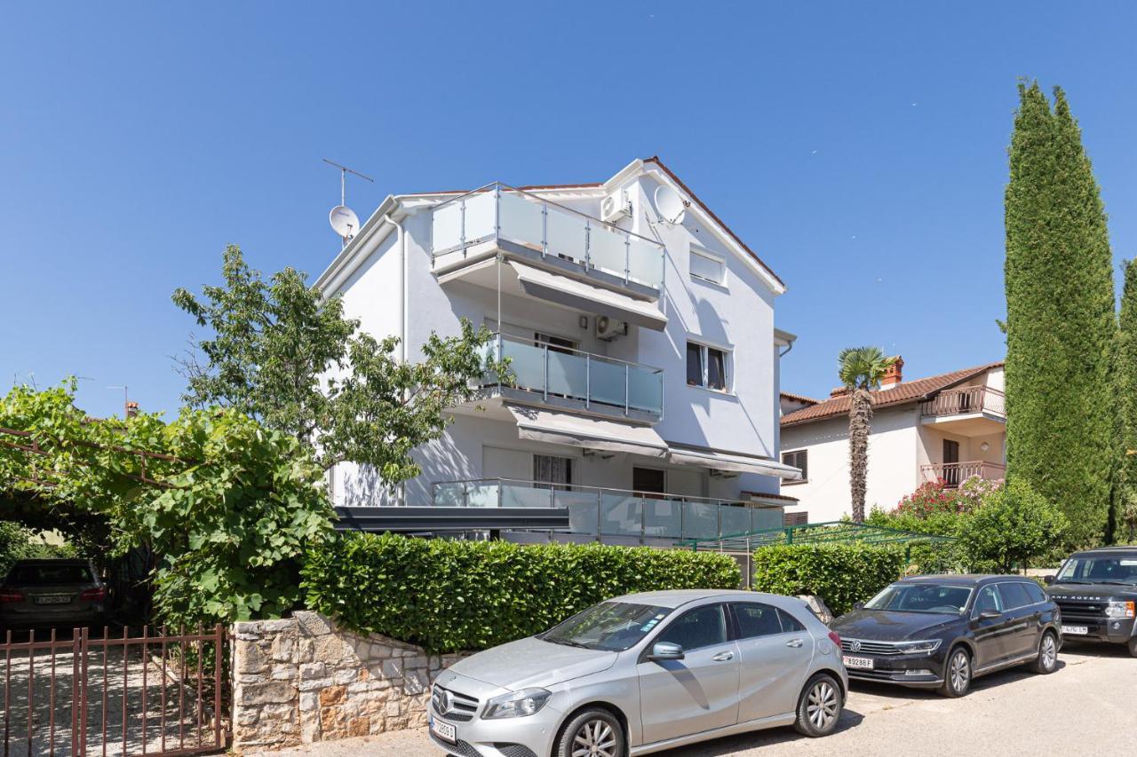 Apartamento Haus Eva Novigrad Istria Exterior foto